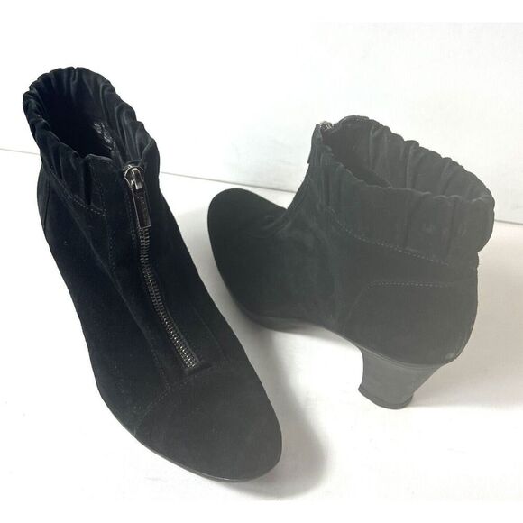 Aquatalia Womens Size 8.5 Black Suede Ankle Boots Front Zip Block Heeled Comfort - Picture 1 of 9